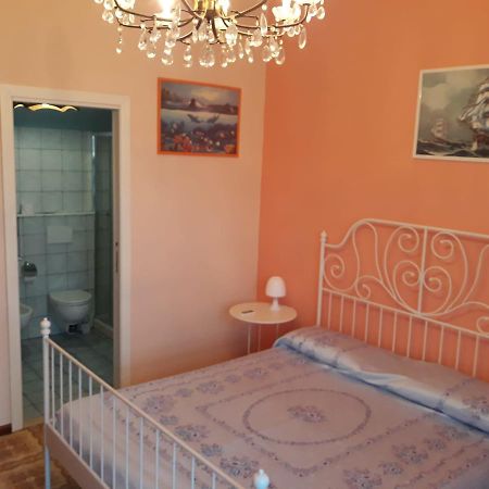 ジャルディーニ・ナクソス Stella Marina Bed & Breakfast エクステリア 写真
